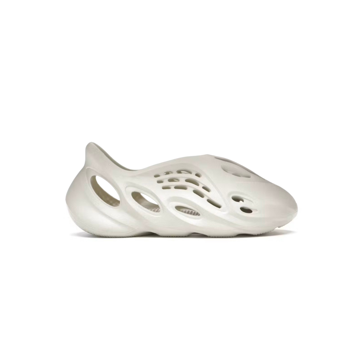 Yeezy Foam Runner Ararat - Bone White EVA Foam Clog