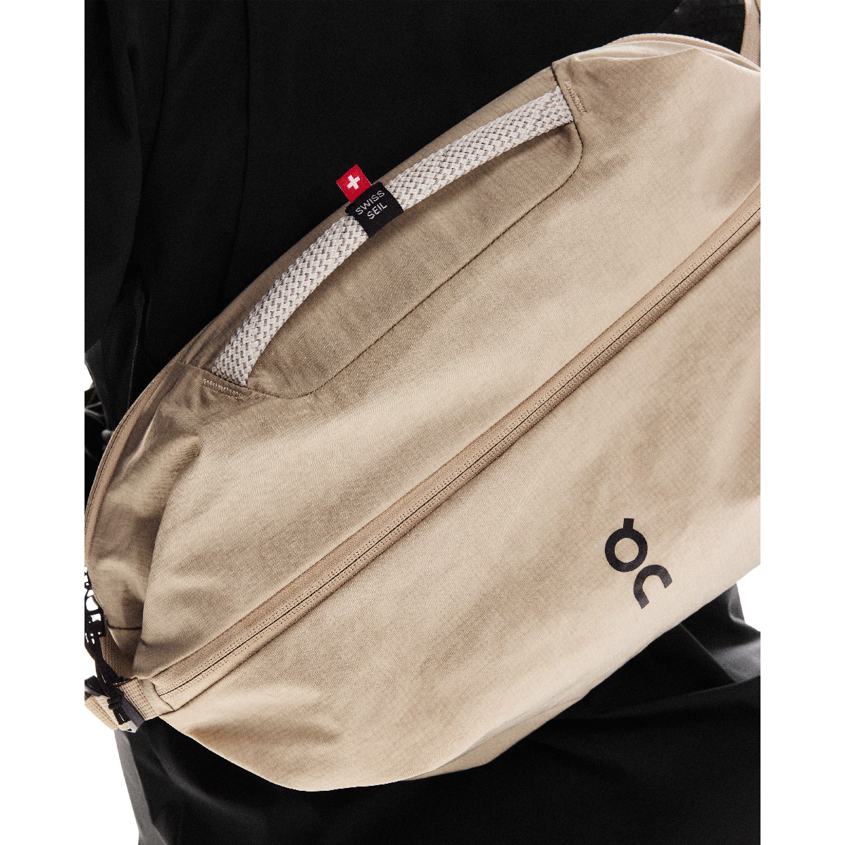 ON Sling Pack 9L