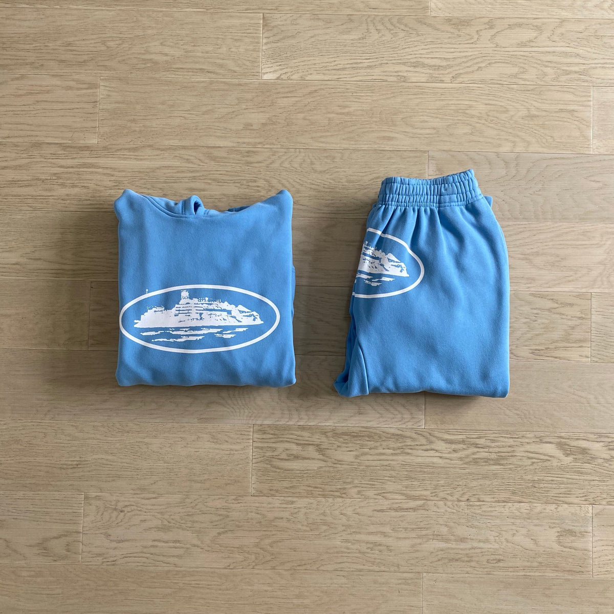 "Alcatraz" Tracksuit Babyblue