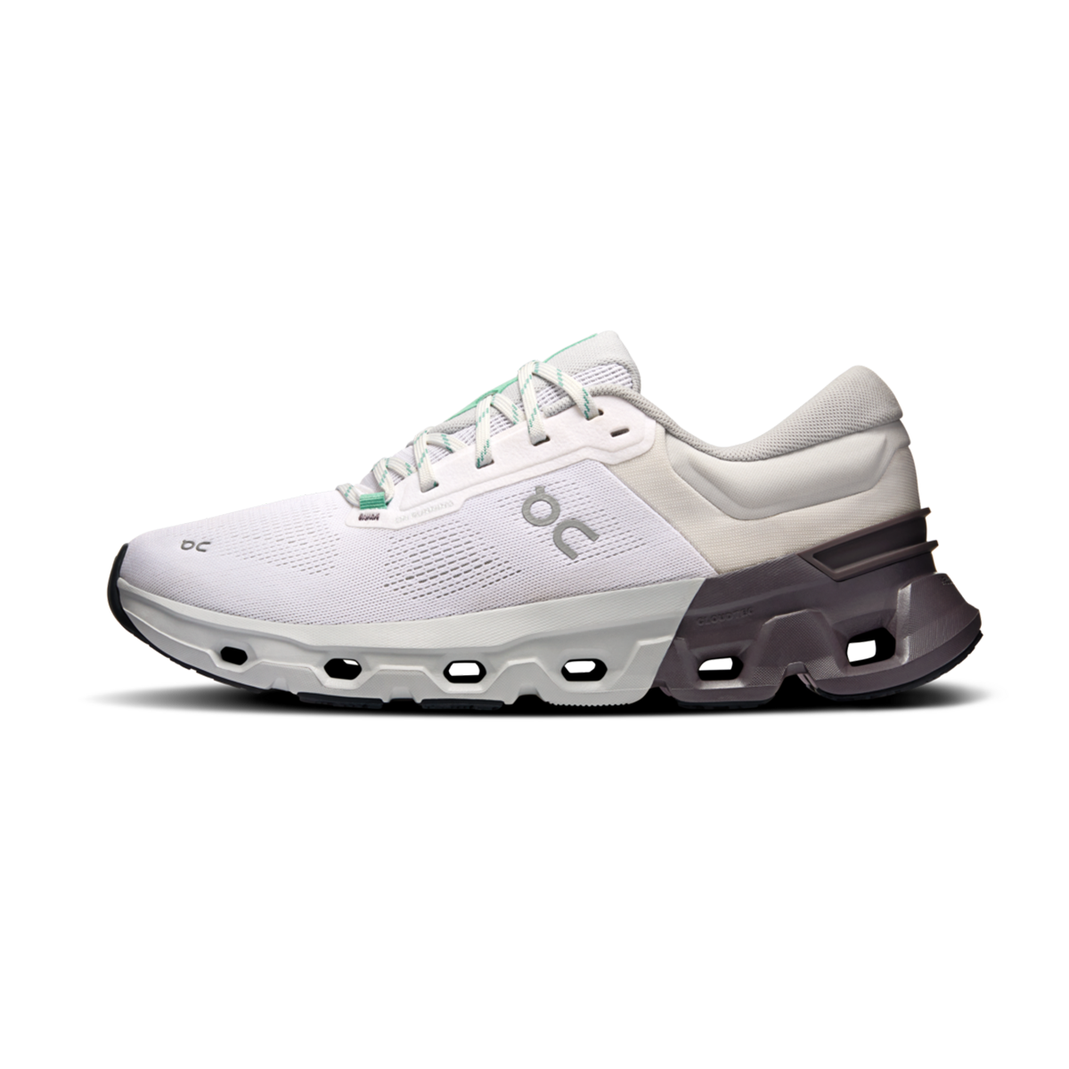 ON Cloudflyer V5
