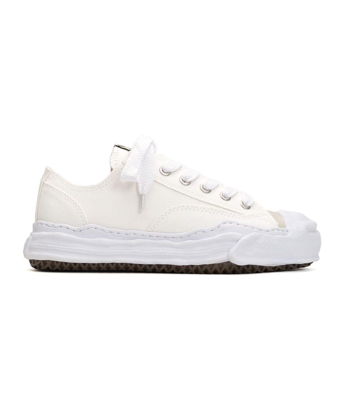 "Aeson Low Top" Sneaker