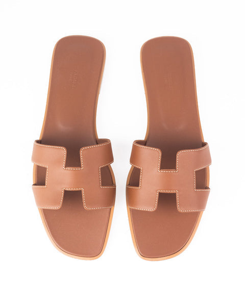 IT Girl Herm Sandals