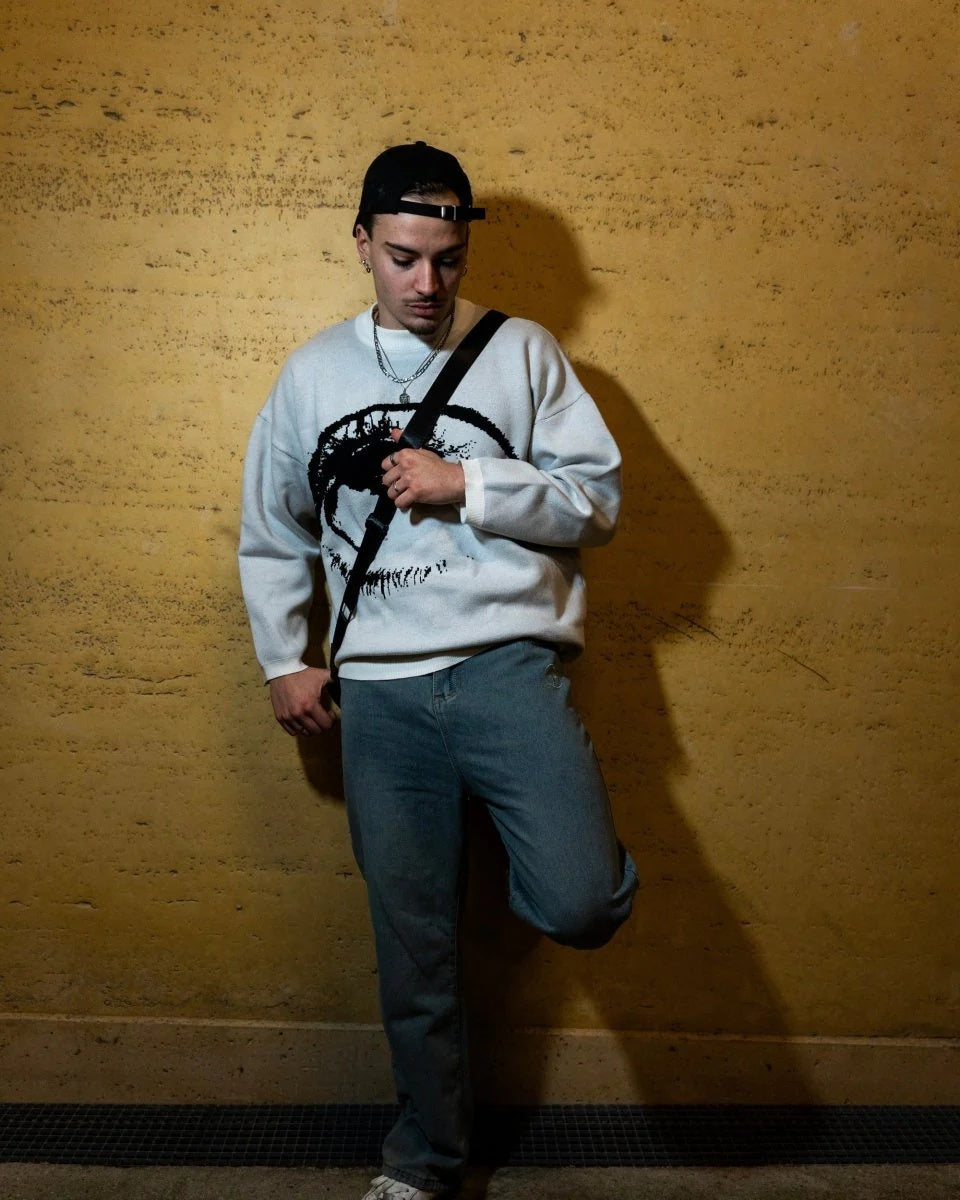 "Horus" Knit